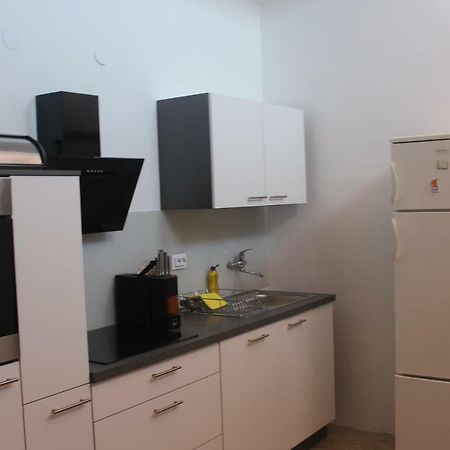 Апартаменти Apartman Koralj Пула Екстер'єр фото
